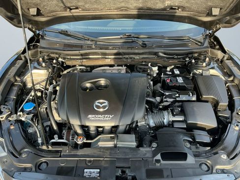 Used 2017 MAZDA MAZDA6 Touring w/ Touring Premium Package image 18