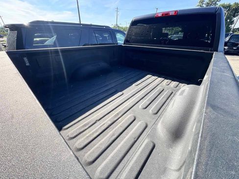 Used 2025 RAM 2500 Big Horn AWD/4WD image 8