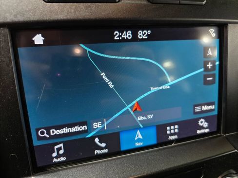 Used 2019 Ford F150 XLT w/ Equipment Group 302A Luxury AWD/4WD image 12