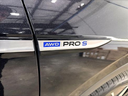 Used 2023 Volkswagen ID.4 Pro S AWD/4WD image 27