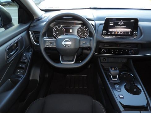 Certified 2025 Nissan Rogue S image 20