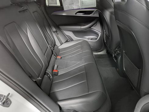 Used 2021 BMW X4 xDrive30i image 38