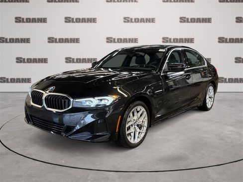 Certified 2025 BMW 330i xDrive Sedan w/ Premium Package image 1