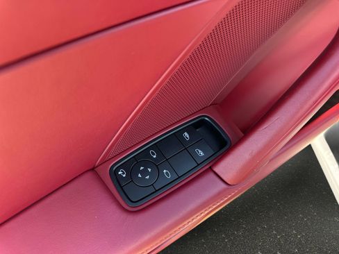 Used 2024 Porsche 911 Targa 4S w/ Premium Package image 12