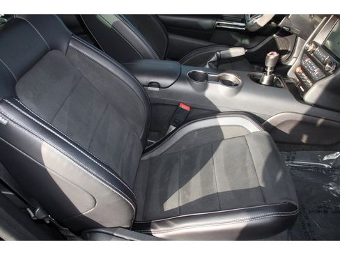 Used 2017 Ford Mustang Shelby GT350 image 20