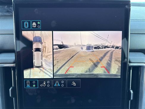 Used 2025 GMC Yukon Denali image 18