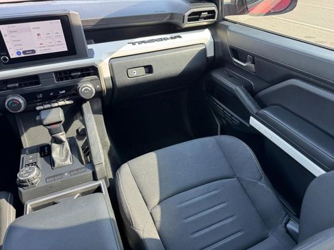 Used 2024 Toyota Tacoma image 15