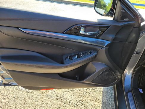 Used 2023 Nissan Maxima SR w/ Sport Mat Group FWD image 18