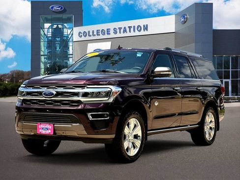 Used 2024 Ford Expedition Max King Ranch AWD/4WD image 2