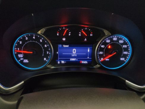 Used 2022 Chevrolet Equinox LT FWD image 23