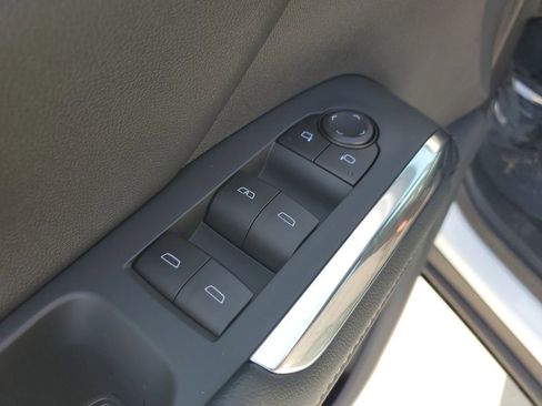 New 2026 Chevrolet Traverse LT w/ Driver Confidence Package image 21