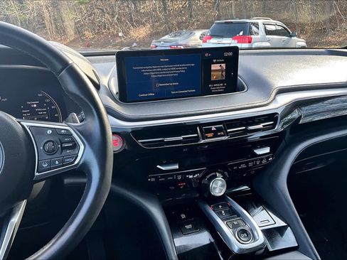 Used 2023 Acura MDX SH-AWD w/ Technology Package image 6