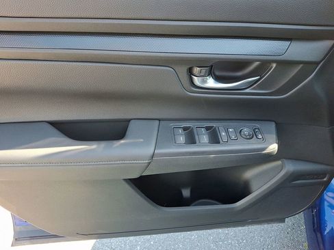 Used 2024 Honda CR-V EX image 13