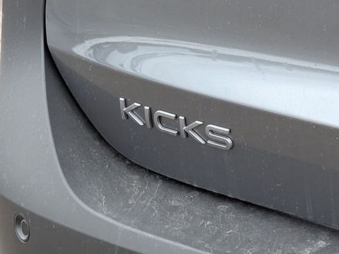 New 2026 Nissan Kicks SV w/ SV Premium Package AWD/4WD image 12