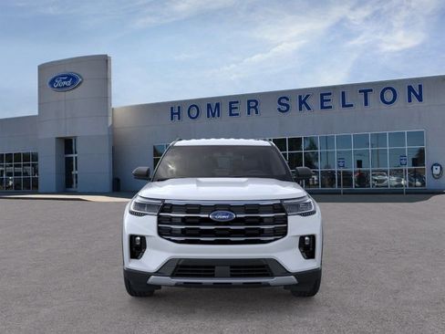 New 2026 Ford Explorer Active w/ Active Comfort Package image 6