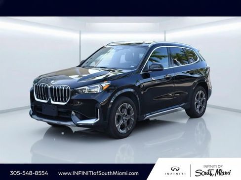 Used 2025 BMW X1 xDrive28i AWD/4WD image 1