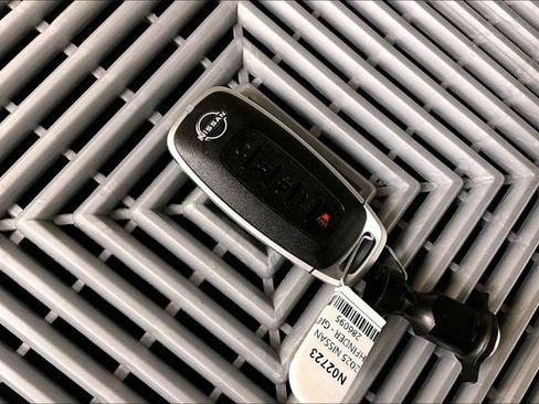 New 2025 Nissan Pathfinder Platinum w/ Cargo Package image 13