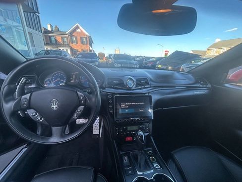 Used 2012 Maserati GranTurismo Convertible image 22