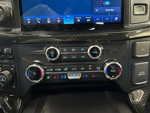 Used 2022 Ford F150 Lariat w/ Equipment Group 502A High AWD/4WD image 23