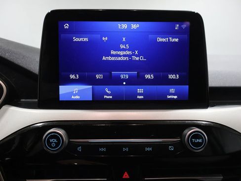 Used 2020 Ford Escape SE image 29