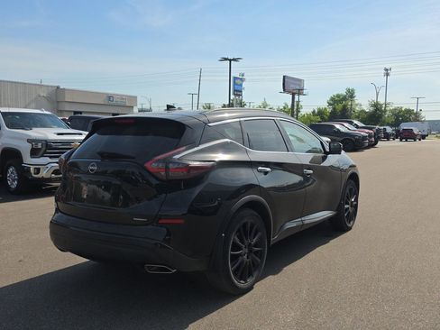 Used 2023 Nissan Murano SL AWD/4WD image 3