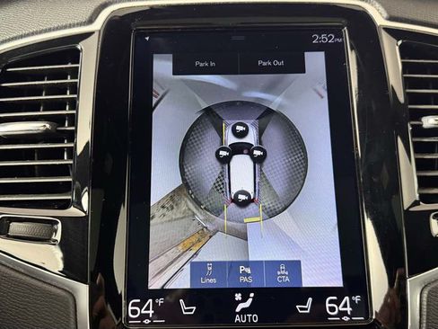 Used 2018 Volvo XC90 T6 Momentum w/ Convenience Package AWD/4WD image 27