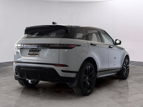 Used 2026 Land Rover Range Rover Evoque Dynamic SE AWD/4WD image 13