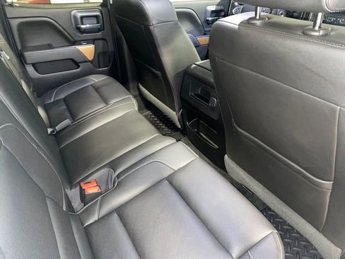 Used 2018 Chevrolet Silverado 1500 LTZ w/ Sport Package image 7