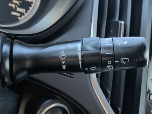 Used 2020 Subaru Forester Premium image 28