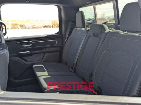Used 2021 RAM 1500 Big Horn AWD/4WD image 34