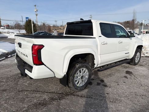 New 2026 Toyota Tacoma SR5 AWD/4WD image 2