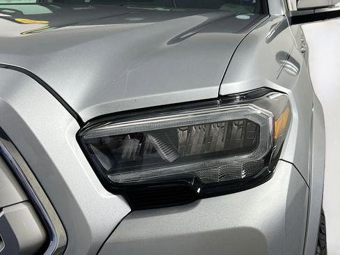 Used 2023 Toyota Tacoma Limited RWD image 11