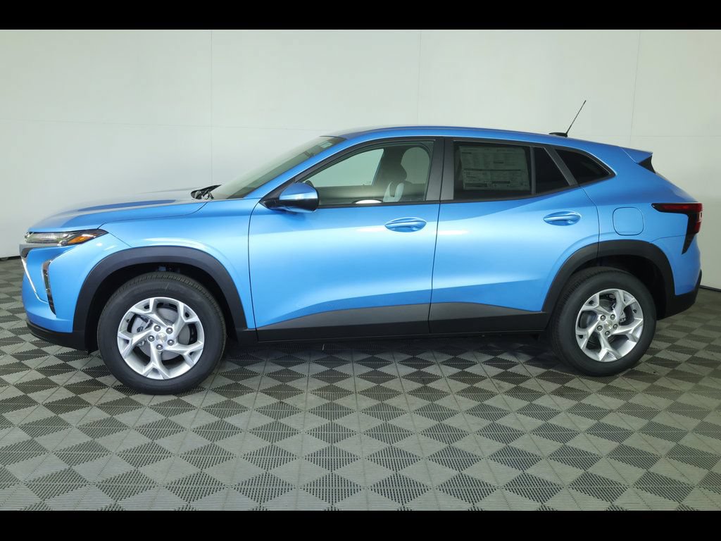 New 2026 Chevrolet Trax LS w/ LS Convenience Package FWD image 14