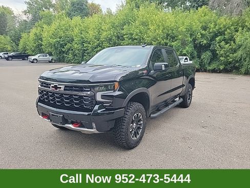 Used 2026 Chevrolet Silverado 1500 ZR2 AWD/4WD image 1