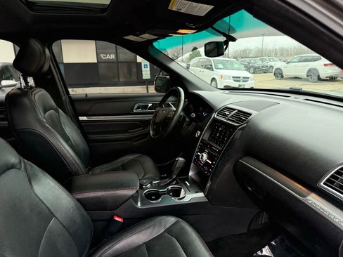 Used 2017 Ford Explorer Sport w/ Equipment Group 401A AWD/4WD image 25