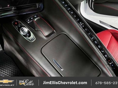 Used 2023 Chevrolet Corvette Z06 w/ Stealth Interior Trim Package RWD image 17