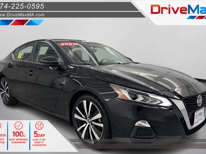 Used 2021 Nissan Altima 2.5 SR w/ SR Premium Package