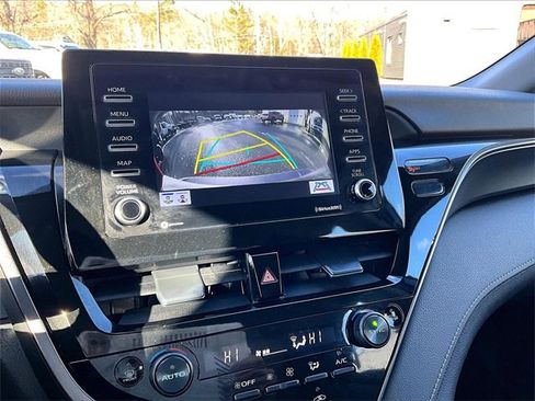 Used 2023 Toyota Camry SE image 27