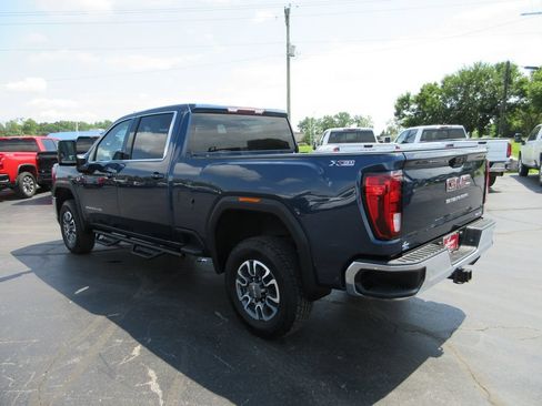 Certified 2021 GMC Sierra 2500 SLE w/ SLE Value Package; AWD/4WD image 10