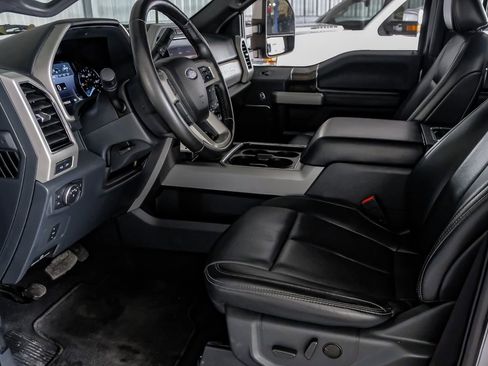 Used 2022 Ford F250 Lariat w/ Lariat Value Package image 15