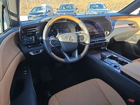 Used 2025 Lexus RX 350 image 14