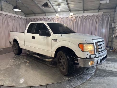 Used 2012 Ford F150 XLT w/ Trailer Tow Pkg image 3