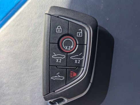 Used 2023 Chevrolet Corvette Stingray Premium Conv w/ Z51 Performance Package RWD image 32
