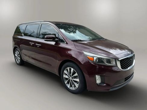 Used 2016 Kia Sedona SX FWD image 9