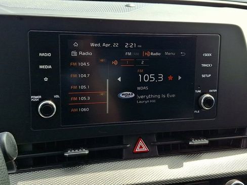 Used 2023 Kia Sportage LX image 16