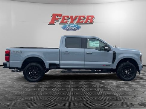 New 2026 Ford F350 Lariat w/ Black Appearance Package image 8