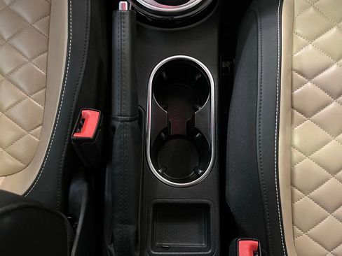 Used 2019 Volkswagen Beetle 2.0T S image 14