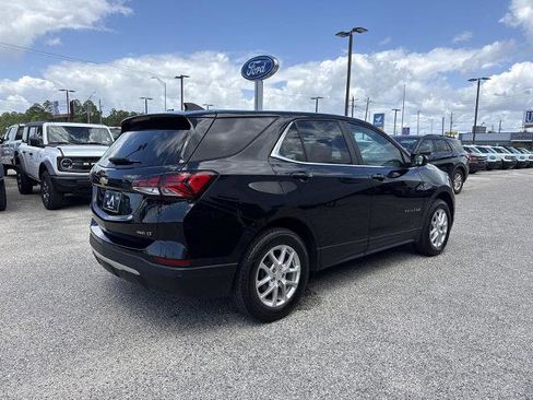 Used 2024 Chevrolet Equinox LT image 3