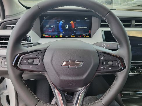 New 2027 Chevrolet Bolt LT w/ Comfort Package FWD image 13