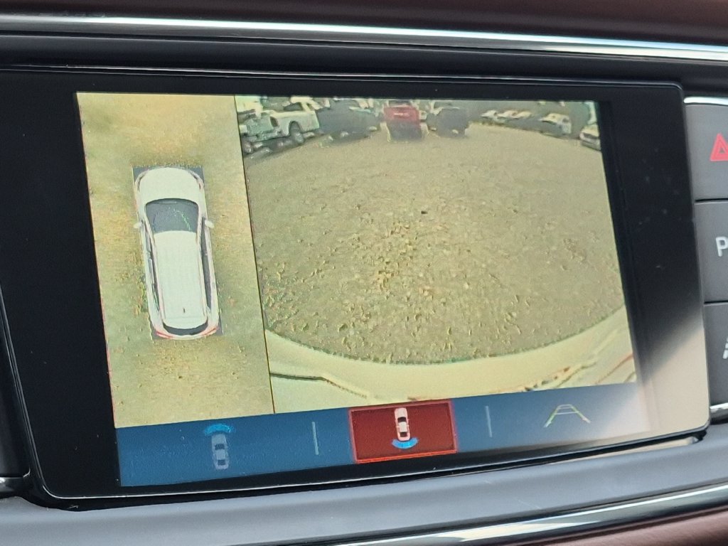 Used 2018 Buick Enclave Avenir w/ Avenir Technology Package FWD image 14
